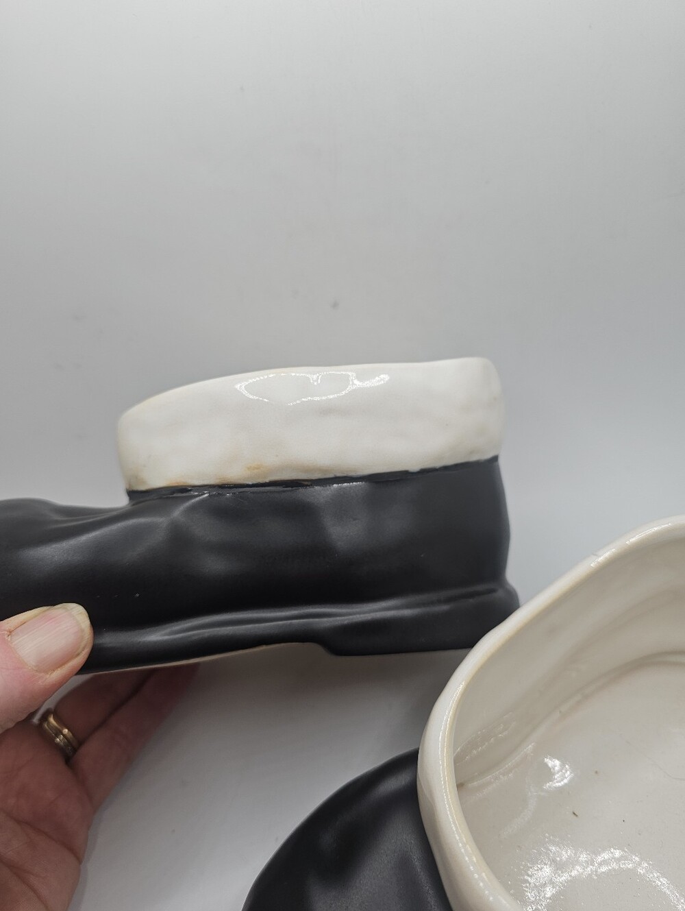 2 Pottery Barn Santa Boot Planter Bowls No Chips - Picture 4 of 10